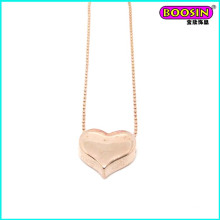 Fabricant chinois grossiste en or rose collier pendentif en coeur